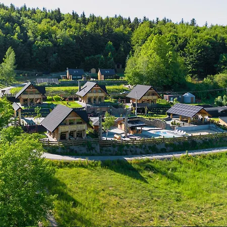 Bali Restort & Holiday home Laskowa (Limanowa)